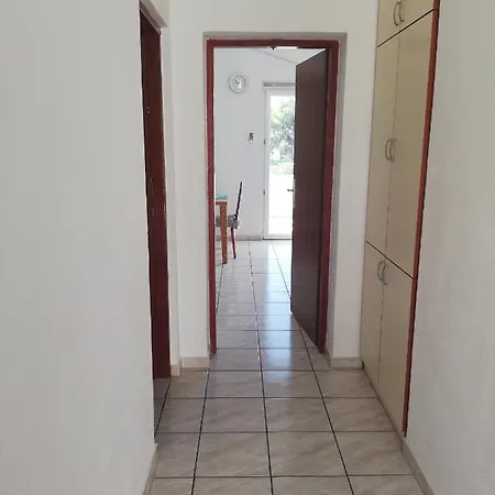 Apartament For Families With Children Zavala - Hvar - 128 Jelsa (Hvar)