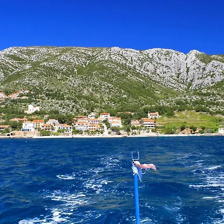 Guest house And With Parking Space Zavala, Hvar - 128 Jelsa (Hvar)