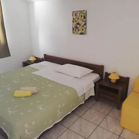 For Families With Children Zavala - Hvar - 128 Apartament